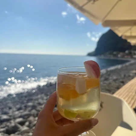 The Valley House Apartment