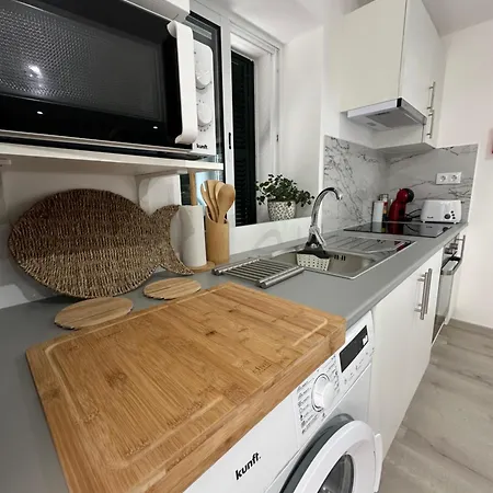 The Valley House Apartment