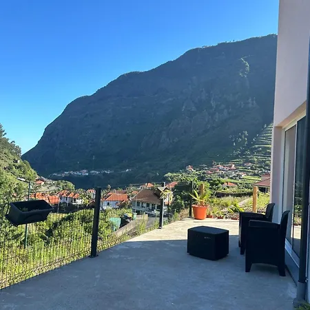 The Valley House דירה São Vicente